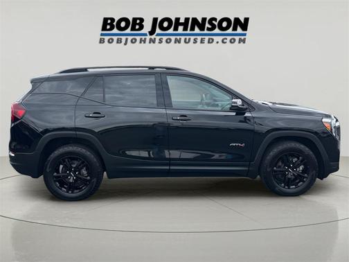 2022 GMC Terrain AWD AT4