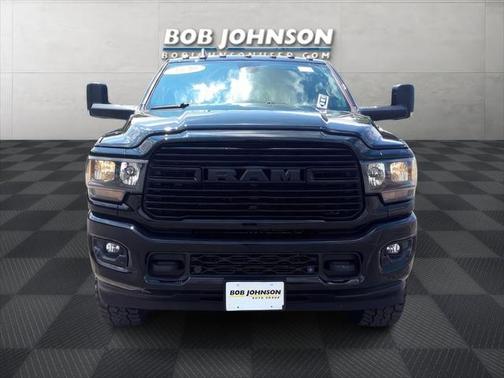 2020 RAM 2500 Big Horn Crew Cab 4X4 6'4' Box