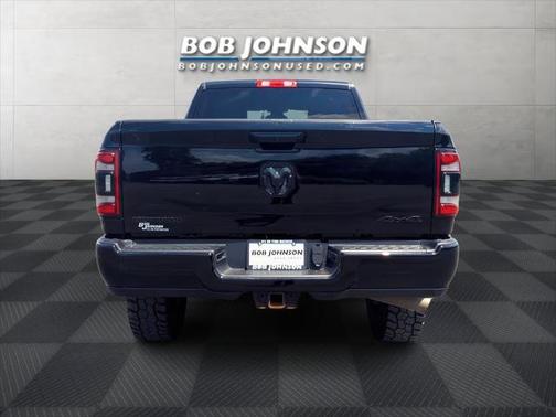 2020 RAM 2500 Big Horn Crew Cab 4X4 6'4' Box