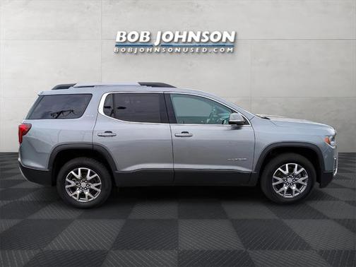 2023 GMC Acadia AWD SLT