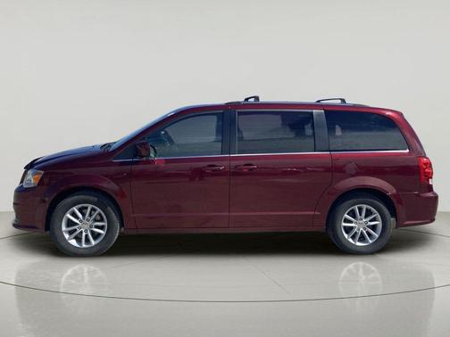 Octane Red Pearlcoat 2019 Dodge Grand Caravan SXT