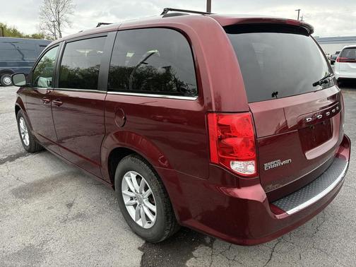 Octane Red Pearlcoat 2019 Dodge Grand Caravan SXT