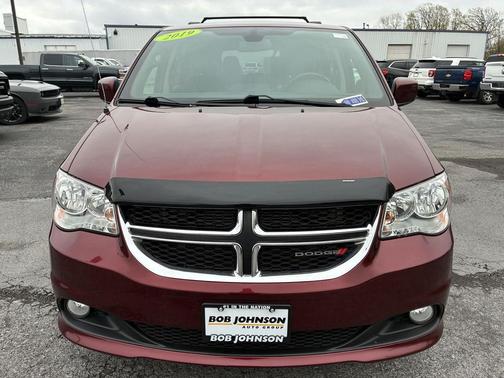 Octane Red Pearlcoat 2019 Dodge Grand Caravan SXT