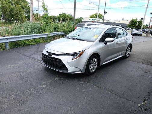 Classic Silver Metallic 2024 Toyota Corolla LE