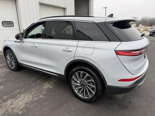 2025 Lincoln Corsair Reserve