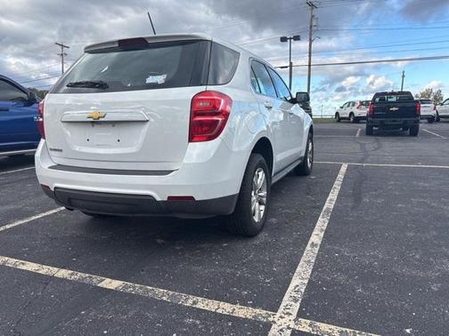 2017 Chevrolet Equinox LS