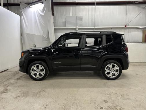 Black Clearcoat 2023 Jeep Renegade Limited