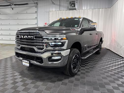2025 RAM 2500 Laramie Crew Cab 4x4 6'4' Box