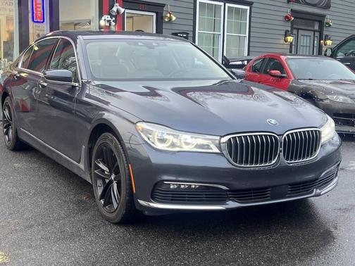 2016 BMW 750 i xDrive
