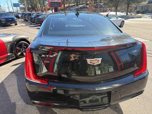 2019 Cadillac XTS Base