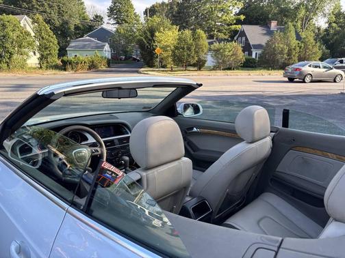 2010 Audi A5 2.0T quattro