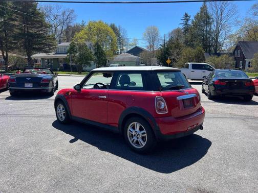 Chili Red 2013 MINI Hardtop Cooper