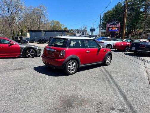 Chili Red 2013 MINI Hardtop Cooper