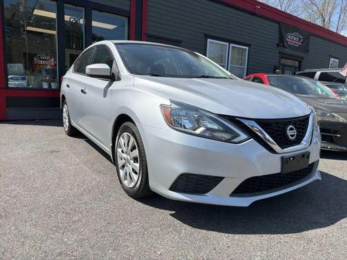 Brilliant Silver Metallic 2016 Nissan Sentra SV