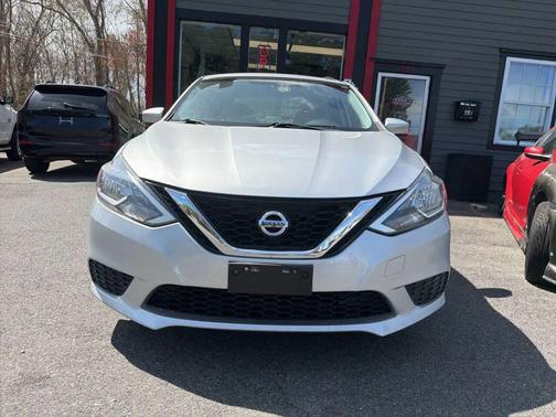 Brilliant Silver Metallic 2016 Nissan Sentra SV