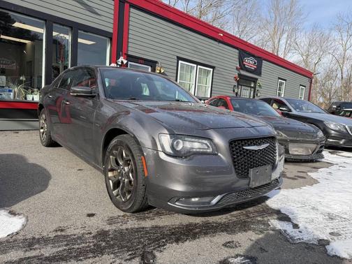 2015 Chrysler 300 S
