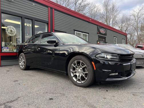 2017 Dodge Charger SXT
