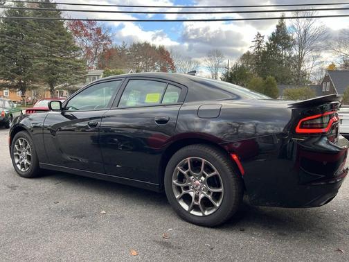 2017 Dodge Charger SXT