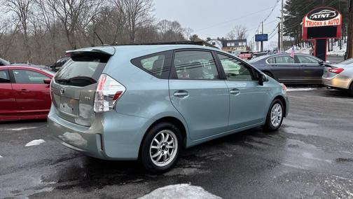 2013 Toyota Prius v Three