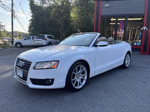 White 2010 Audi A5 2.0T quattro