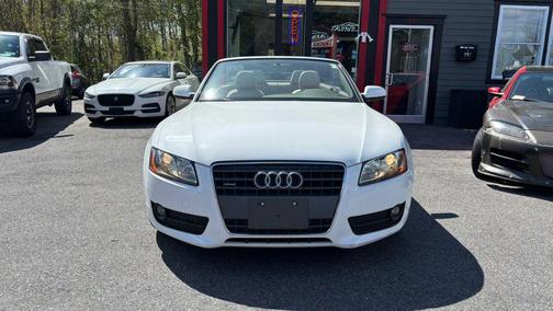 White 2010 Audi A5 2.0T quattro
