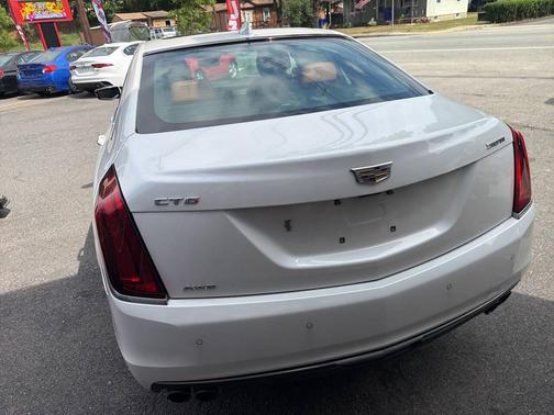 Crystal White Tricoat 2018 Cadillac CT6 3.0L Twin Turbo Premium Luxury