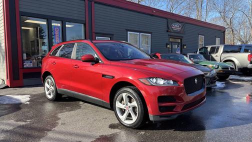 2018 Jaguar F-PACE 25t Premium