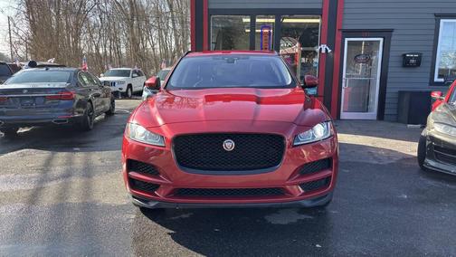 2018 Jaguar F-PACE 25t Premium