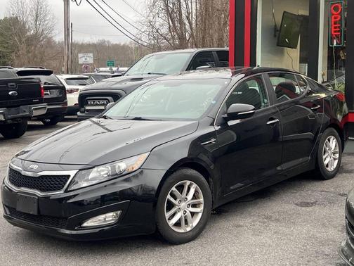 Black 2013 Kia Optima LX