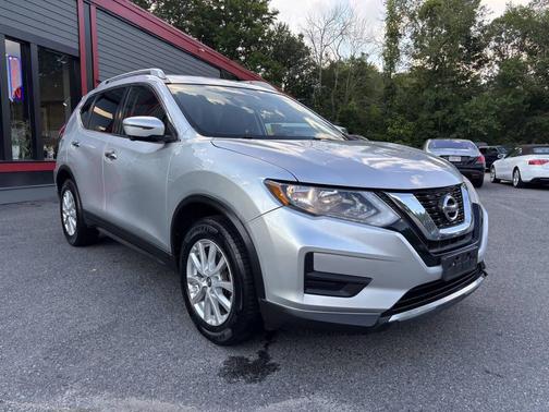 Brilliant Silver 2017 Nissan Rogue SV