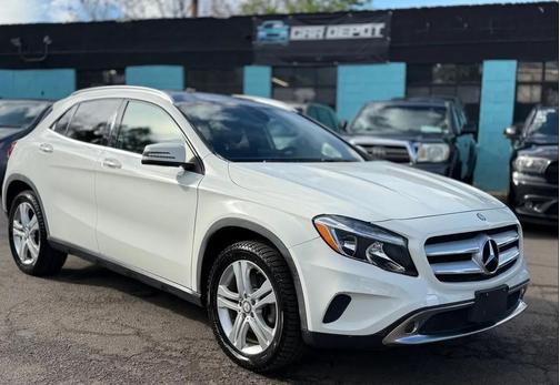 Cirrus White 2017 Mercedes-Benz GLA 250 4MATIC