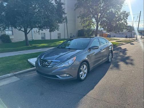2012 Hyundai SONATA Limited