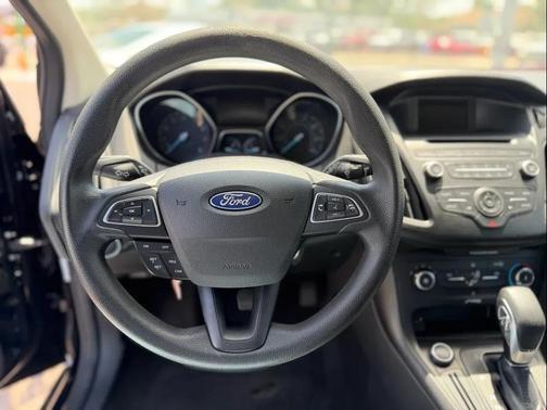 Shadow Black 2017 Ford Focus SE