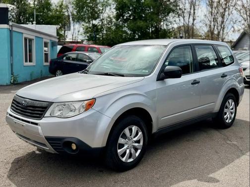 Silver 2010 Subaru Forester 2.5 X