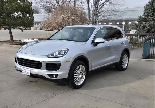2016 Porsche Cayenne Cayenne