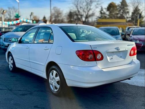 2006 Toyota Corolla LE