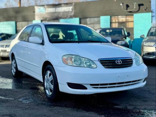 2006 Toyota Corolla LE