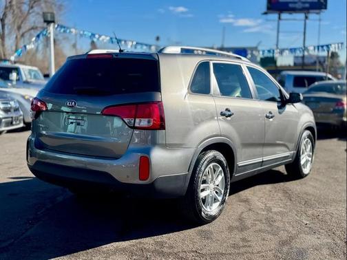 2014 Kia Sorento LX