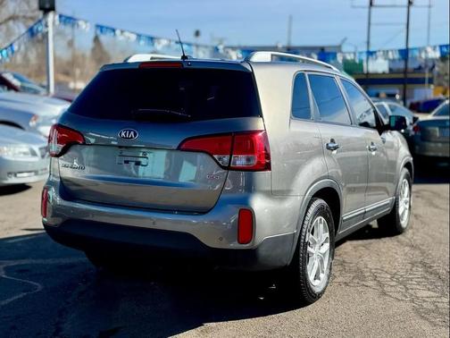 2014 Kia Sorento LX