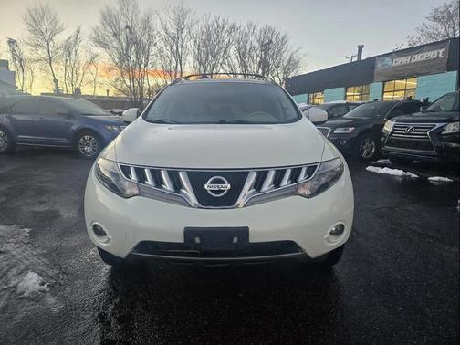 2010 Nissan Murano LE