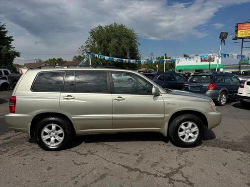 2001 Toyota Highlander Base
