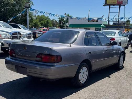 1996 Toyota Camry LE