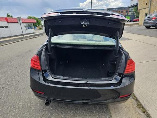2015 BMW 320 i