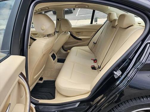 2015 BMW 320 i
