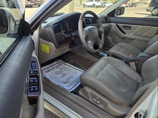 2004 Subaru Outback H6-3.0 VDC