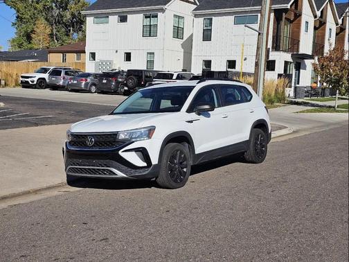 2022 Volkswagen Taos 1.5T S