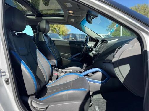 2013 Hyundai Veloster Turbo