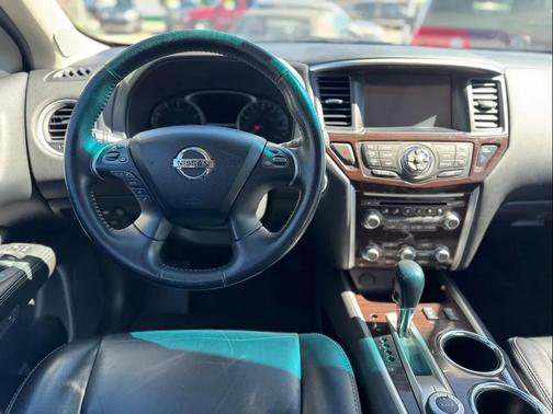 2014 Nissan Pathfinder SL