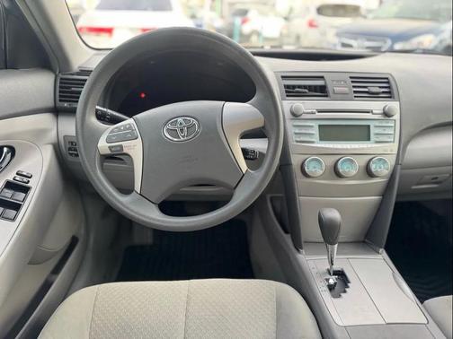 2007 Toyota Camry LE V6