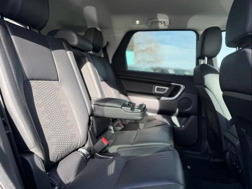 2017 Land Rover Discovery Sport SE